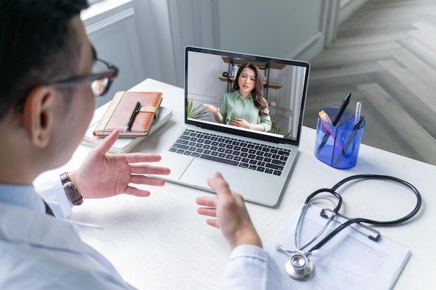 Expert medical team providing care at Medcom
